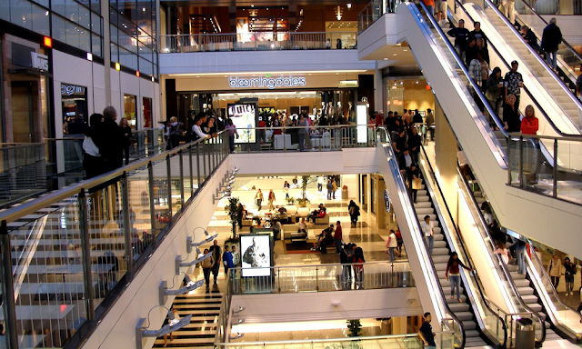 Top 5 Best Places For Shopping in the USA